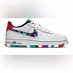 USED: Nike Air Force 1 Low (Size: 6.5 Y)